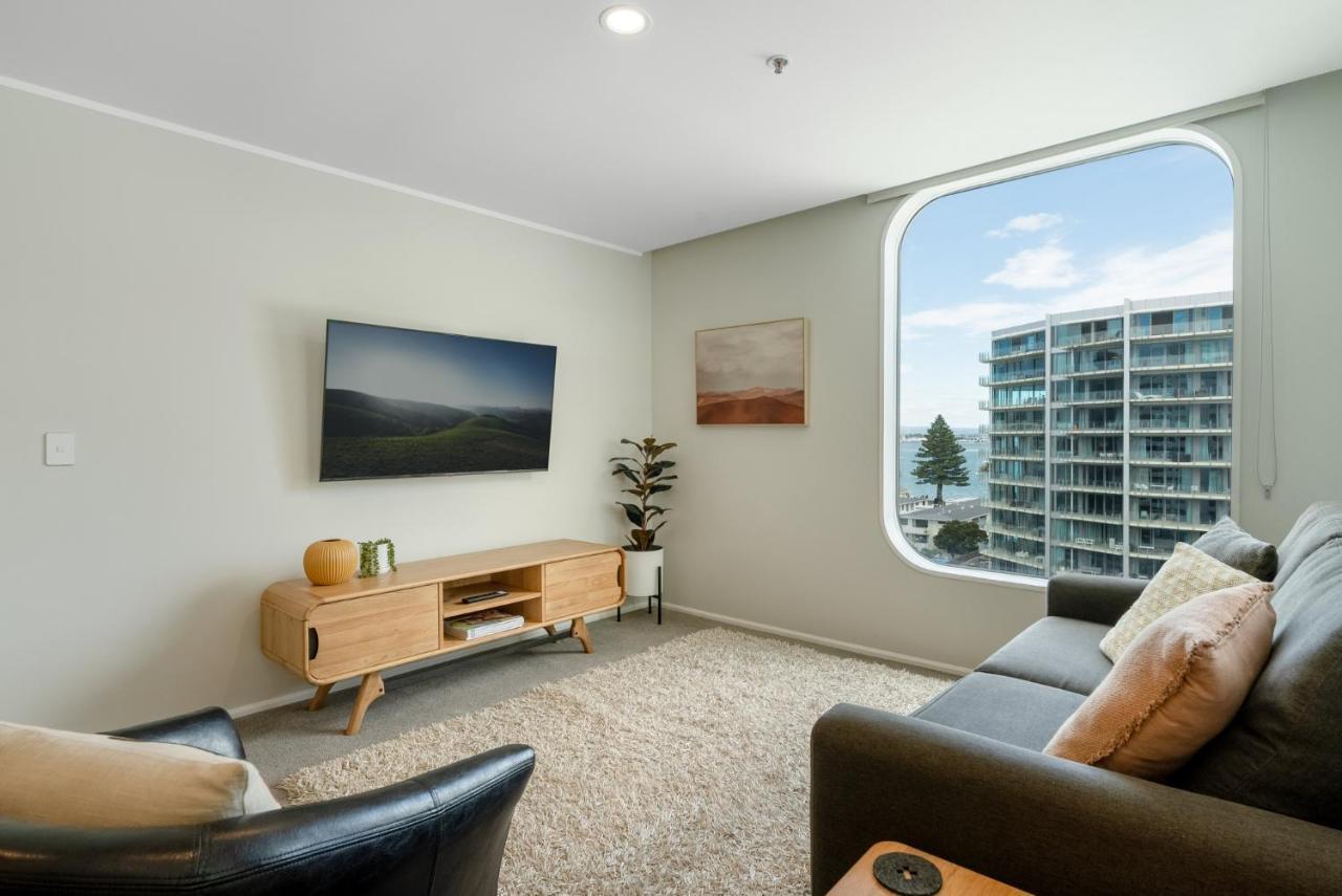 Executive Oceanside Apartment Mount Maunganui Exteriör bild